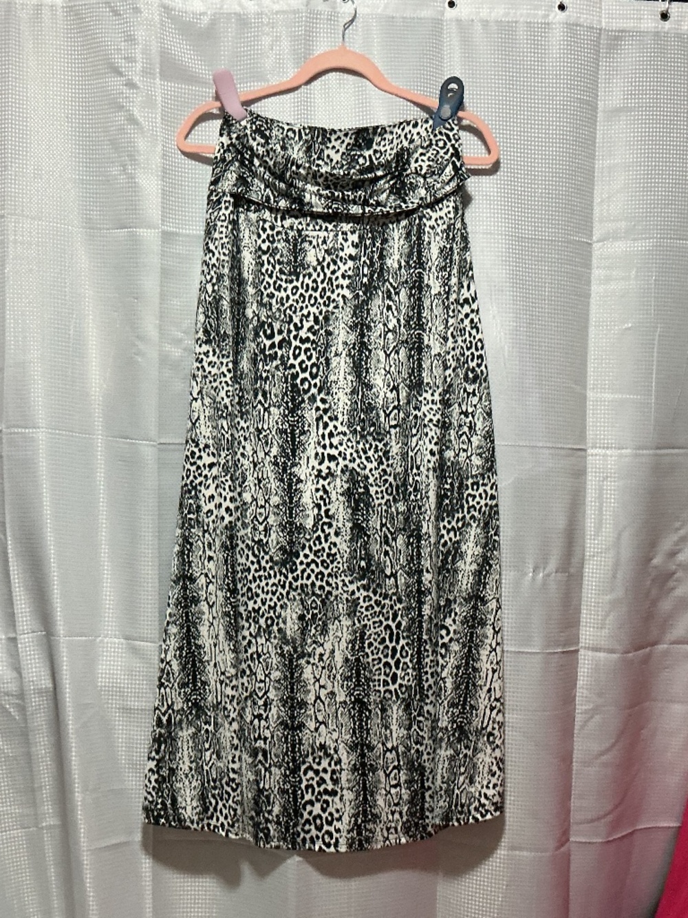 Black and white maxi skirt